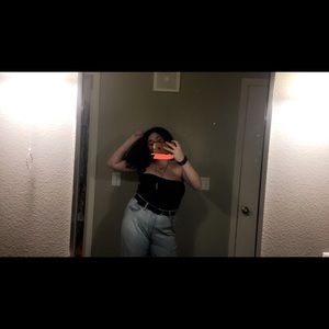 Meet your Posher, Sierra